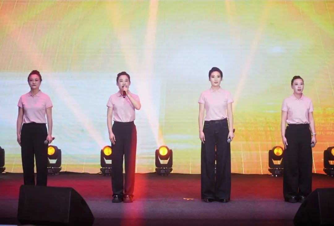 集團(tuán)創(chuàng)業(yè)40周年文藝匯演